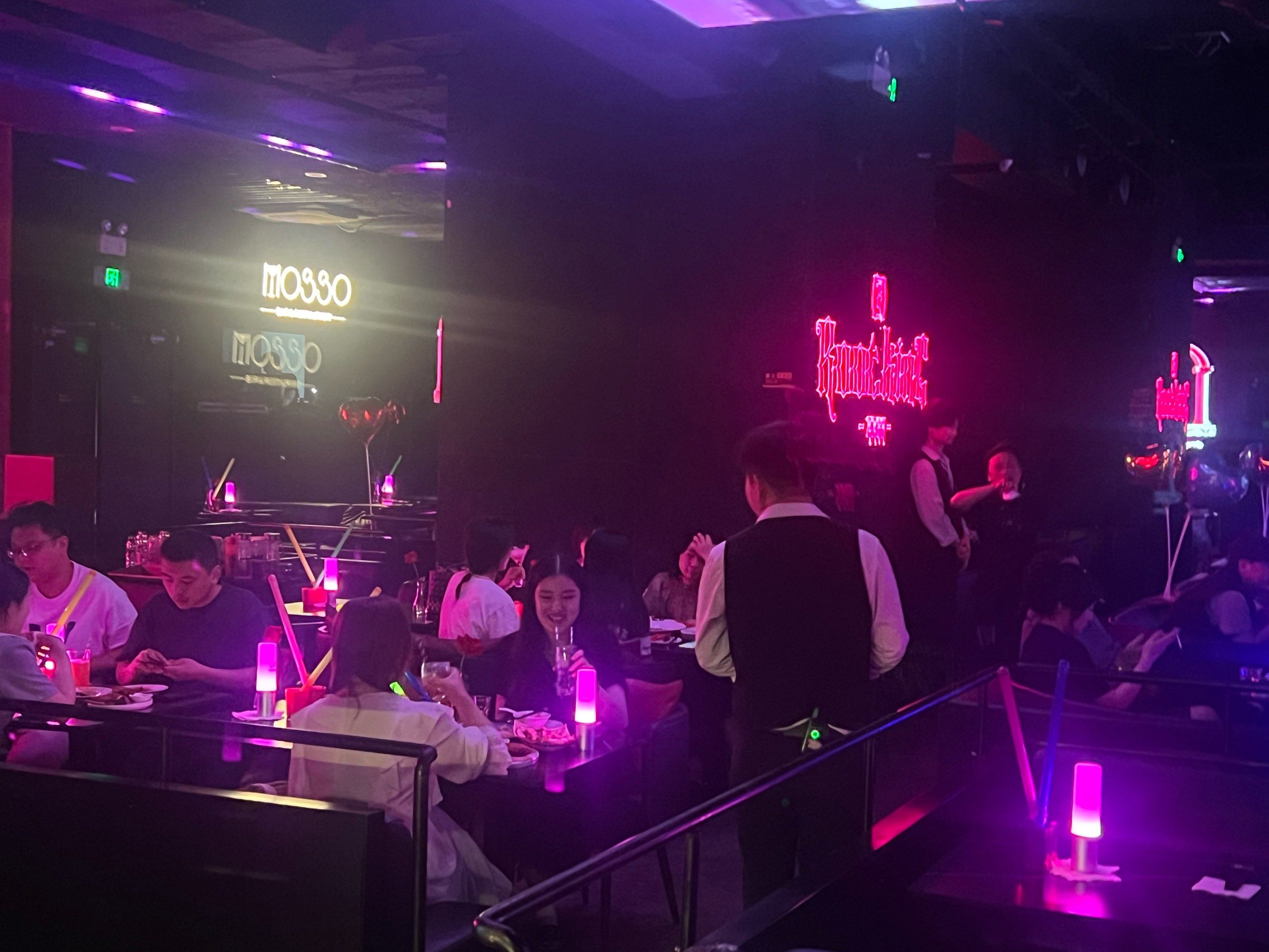 湛江商务ktv与片场的区别解析-雷州市ktv预订